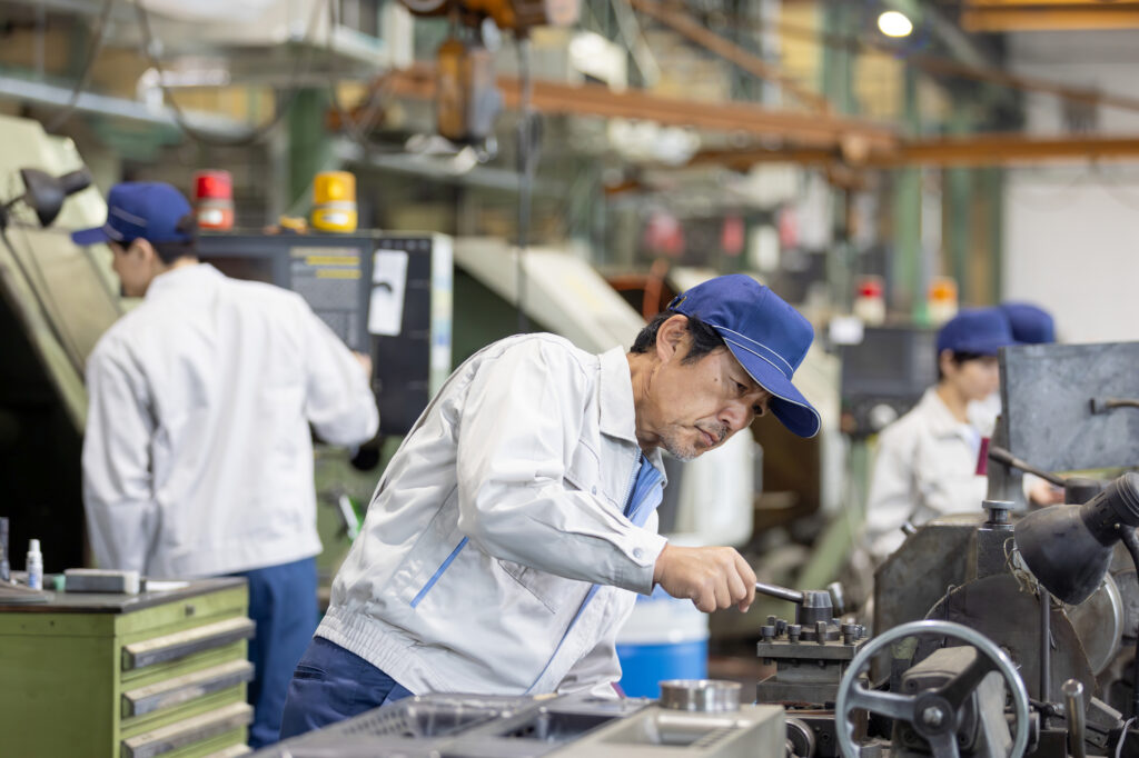 ラップ研磨（ラップ加工）とは何？ラップ剤の種類や研磨方法についても紹介